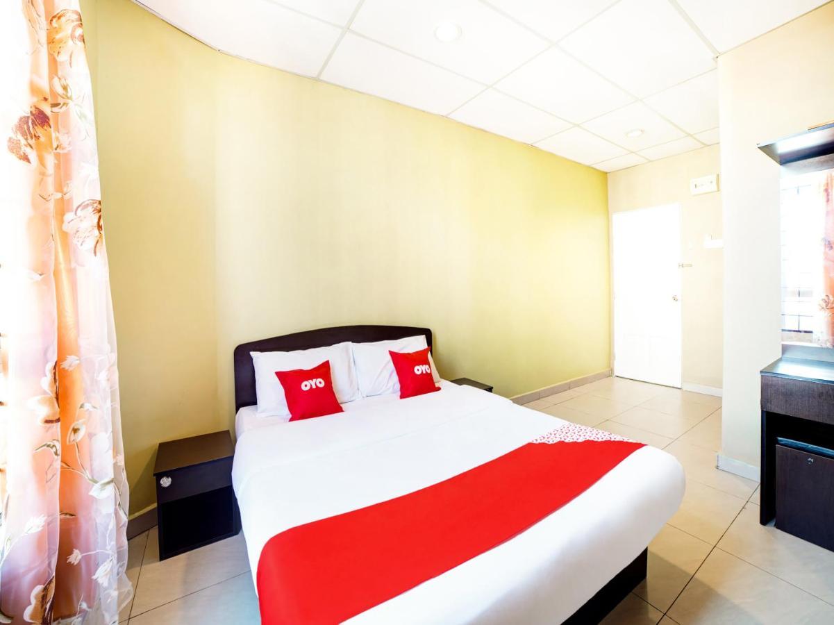 Oyo 89573 Hotel Lii View Мерсінг Екстер'єр фото