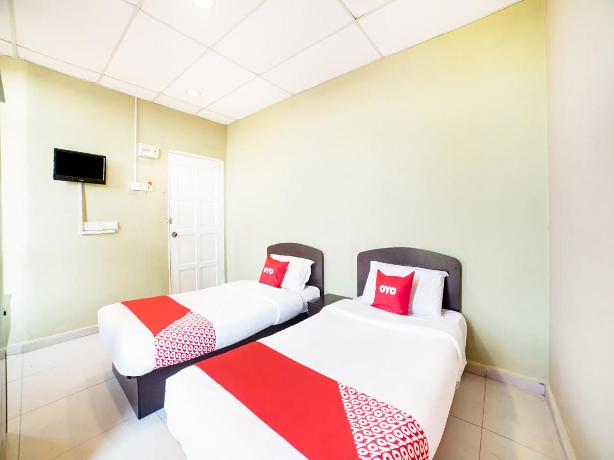Oyo 89573 Hotel Lii View Мерсінг Екстер'єр фото
